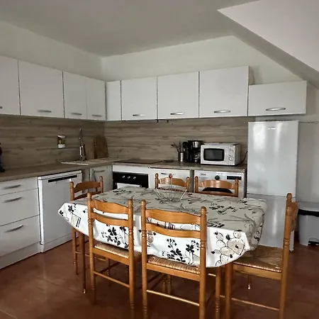 Casa Do Castelo * Valhelhas